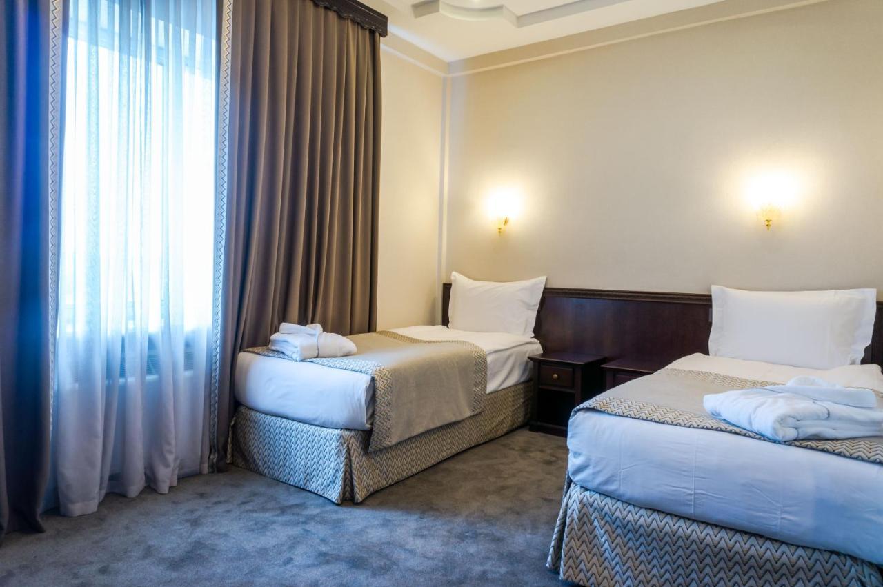 Royal Palace Hotel Almaty Eksteriør billede