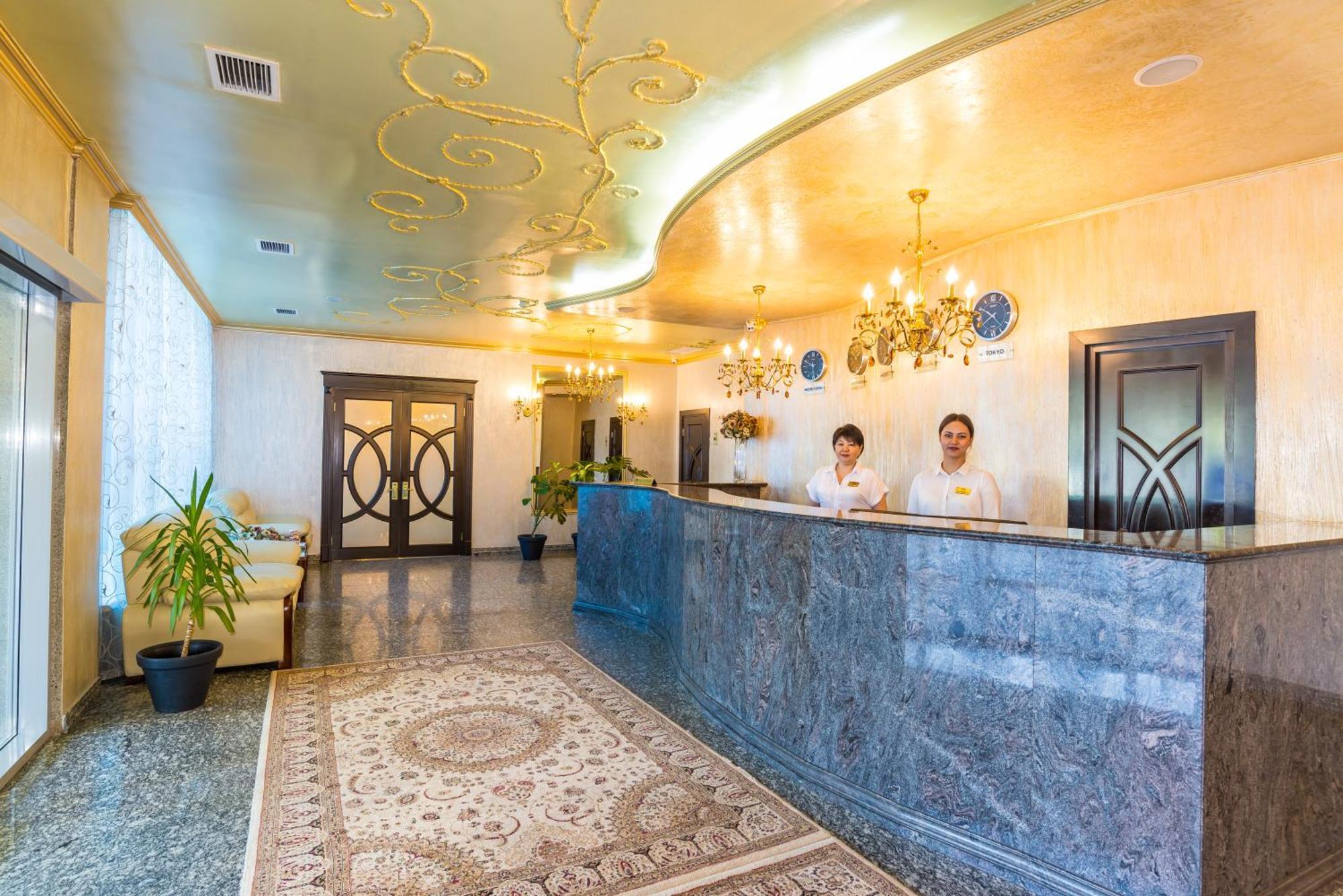 Royal Palace Hotel Almaty Eksteriør billede
