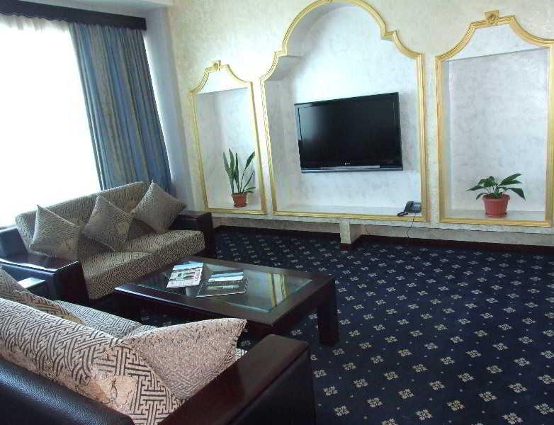 Royal Palace Hotel Almaty Værelse billede